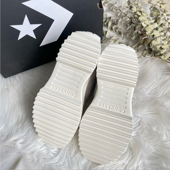 Converse Run Star Hike Sherpa Platform Vapor Mauve PRICE FIRM - Picture 15 of 16